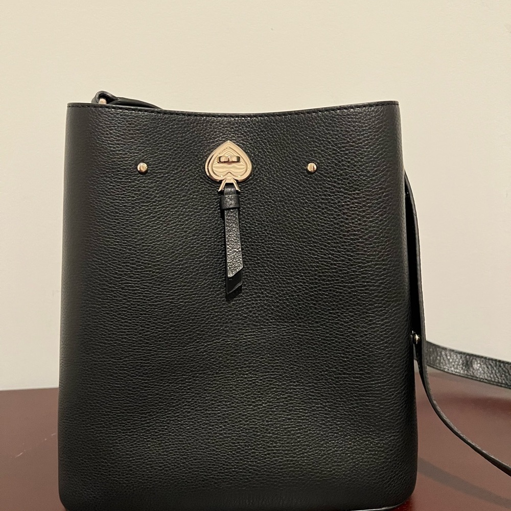 Kate spade large Marti bucket bag